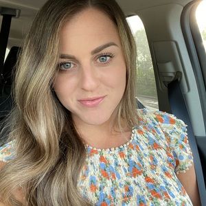 Meet your Posher, Ellie